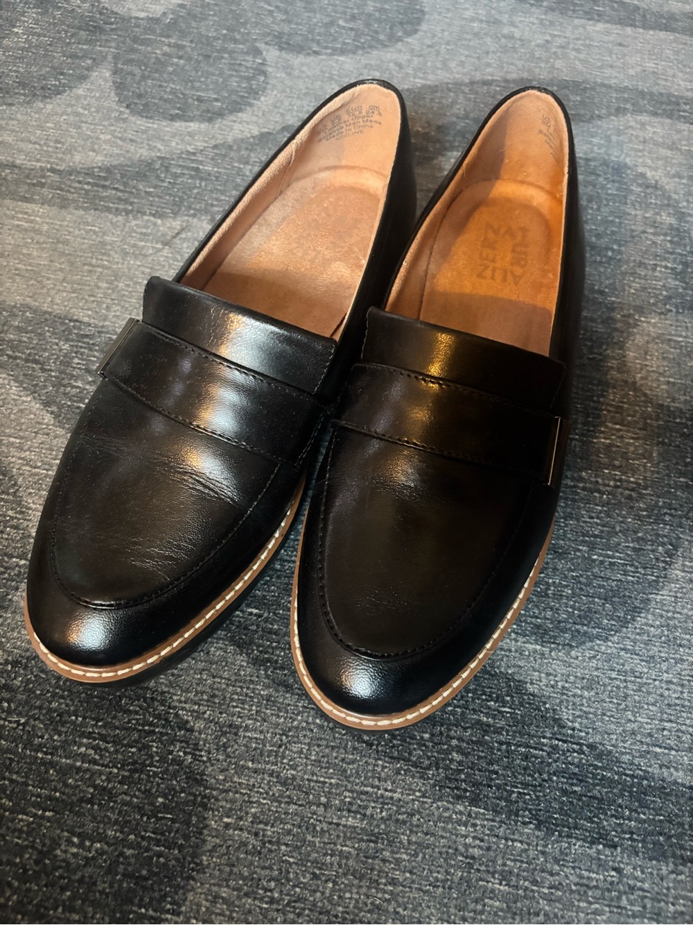 Naturalizer Black Adiline Loafers with Tan Welt